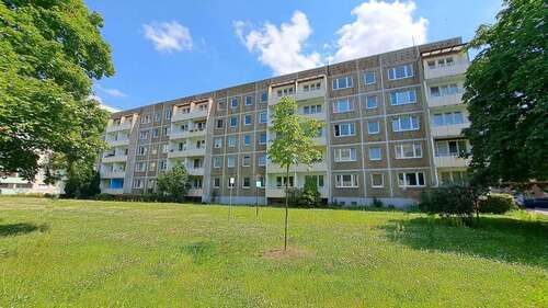 Foto - Wohnung zum Mieten in Magdeburg 281,38 € 51.16 m²
