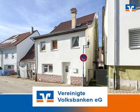 Foto - Haus zum Kaufen in Metzingen 449.000,00 € 135 m²