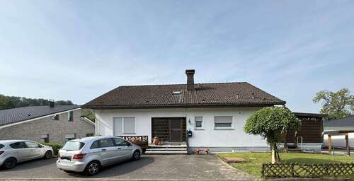 Foto - Haus zum Kaufen in Bergneustadt 460.000,00 € 258 m²