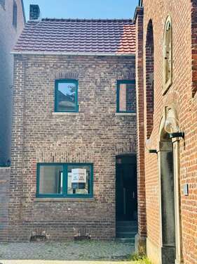 Foto - Haus zum Kaufen in Grevenbroich 499.000,00 € 143 m²