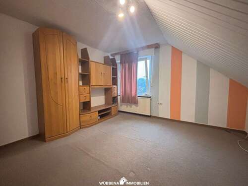 Foto - Wohnung zum Mieten in Emden 360,00 € 15 m²