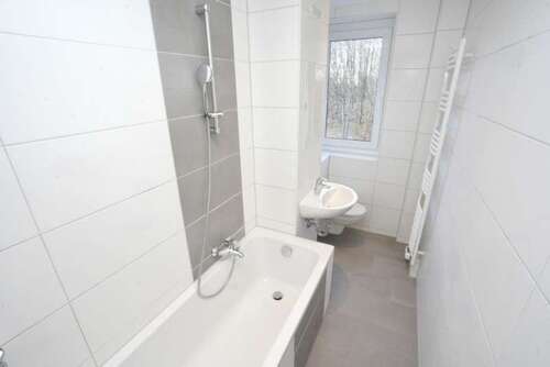 Foto - Wohnung zum Mieten in Chemnitz 355,80 € 71.16 m²