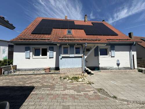 Foto - Haus zum Mieten in Burkardroth 800,00 € 100 m²