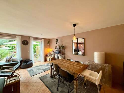 Foto - Haus zum Mieten in Westerstede 1.000,00 € 93.55 m²