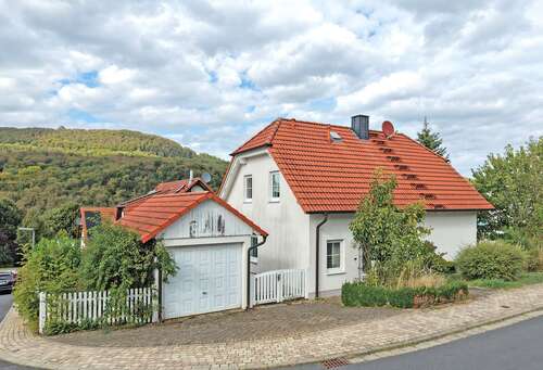 Foto - Haus zum Kaufen in Habichtswald 340.000,00 € 109.7 m²