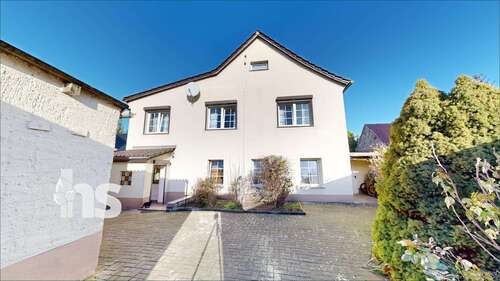 Foto - Haus zum Kaufen in Wettin-Löbejün 40.000,00 € 176 m²