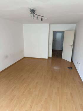 Foto - Wohnung zum Mieten in Regensburg 650,00 € 35 m²