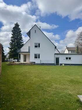 Foto - Haus zum Kaufen in Augsburg 1.189.000,00 € 143 m²