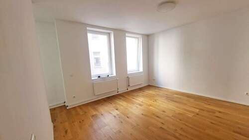 Foto - Wohnung zum Mieten in Berlin 831,00 € 33.27 m²