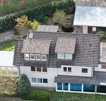 Haus zum Kaufen in Wilnsdorf 480.000,00 € 300 m²