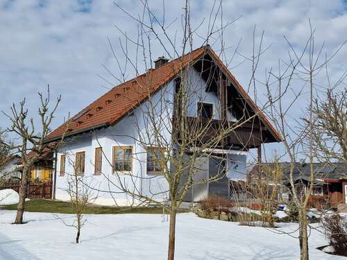 Foto - Haus zum Kaufen in Speichersdorf Selbitz 389.000,00 € 124 m²