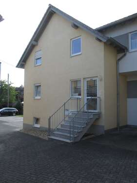 Foto - Wohnung zum Mieten in Dreikirchen 275,00 € 35 m²