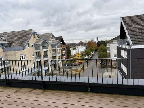 Foto - Wohnung zum Mieten in Niederkassel 1.591,56 € 115.75 m²