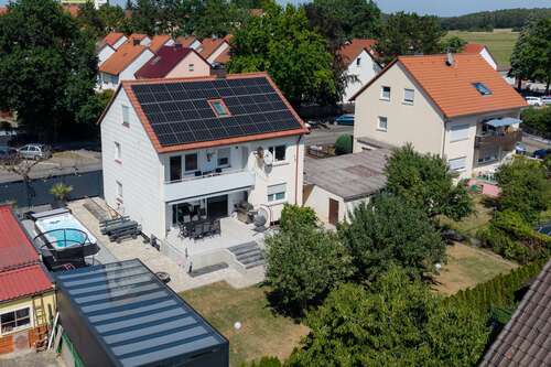 Foto - Haus zum Kaufen in Schwabach 748.000,00 € 200 m²