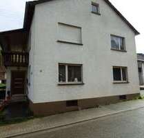 Haus zum Kaufen in Schwanheim 125.000,00 € 140 m²