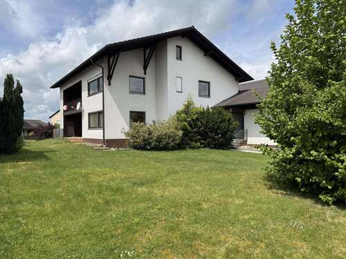 Foto - Haus zum Kaufen in Schierling 549.000,00 € 274 m²