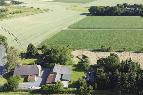 Foto - Haus zum Kaufen in Bedburg-Hau 1.390.000,00 € 160.08 m²