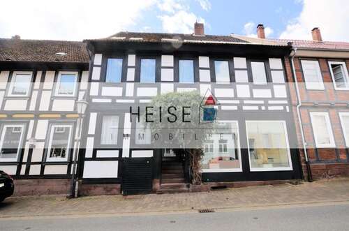 Foto - Haus zum Kaufen in Dassel 98.000,00 € 270 m²