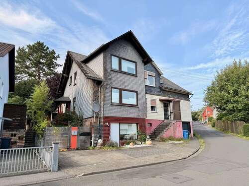 Foto - Haus zum Kaufen in Neunkirchen 135.000,00 € 100 m²