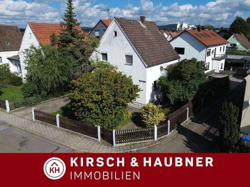 Foto - Haus zum Kaufen in Neumarkt 200.000,00 € 110 m²