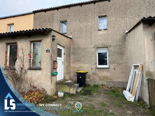 Foto - Haus zum Kaufen in Arneburg 25.000,00 € 75 m²