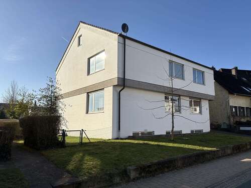 Foto - Haus zum Kaufen in Barntrup 298.000,00 € 191 m²