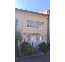 Haus zum Kaufen in Eschborn 775.000,00 € 126 m²