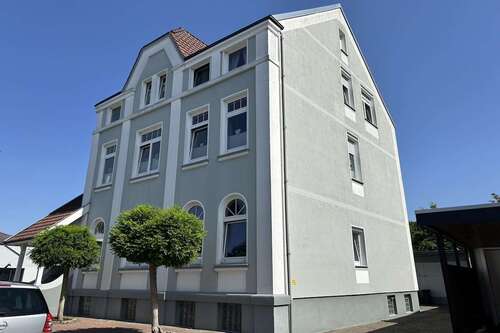 Foto - Haus zum Kaufen in Nordenham 327.500,00 € 302 m²