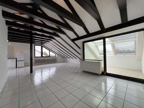 Foto - Wohnung zum Mieten in Karlsdorf-Neuthard Karlsdorf 750,00 € 75.35 m²