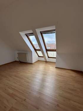 Foto - Wohnung zum Mieten in Werdau 425,00 € 56.65 m²