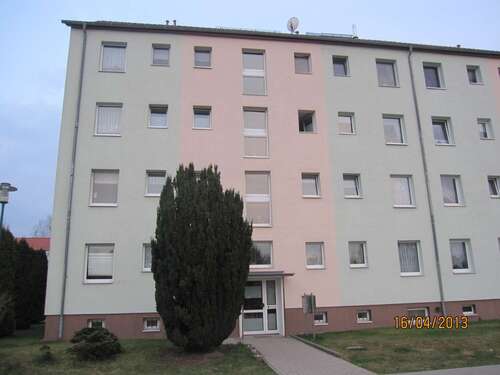 Foto - Wohnung zum Mieten in Hennickendorf 499,00 € 62.34 m²
