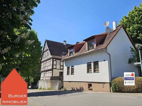 Foto - Haus zum Kaufen in Ötisheim 485.000,00 € 270 m²