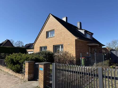 Foto - Haus zum Kaufen in Hamburg 549.000,00 € 140 m²
