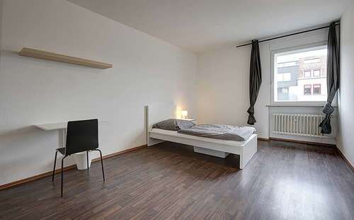 Foto - WG-Zimmer in Stuttgart 410,00 € 19 m²