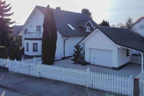 Foto - Haus zum Kaufen in SchwedtOder 450.000,00 € 265.23 m²