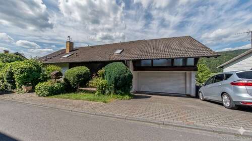 Foto - Haus zum Kaufen in Oberzent Ober-Hainbrunn 277.000,00 € 273 m²