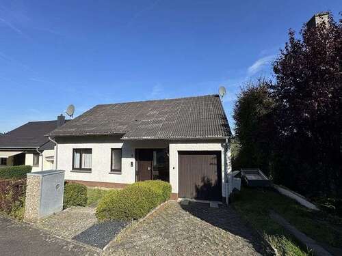 Foto - Haus zum Kaufen in Mertesdorf 312.000,00 € 150 m²