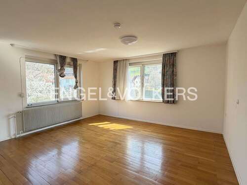 Foto - Wohnung zum Kaufen in Reutlingen-Bronnweiler 245.000,00 € 163 m²