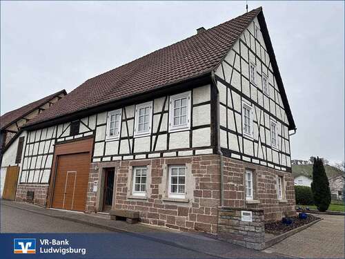 Foto - Haus zum Kaufen in Sachsenheim 329.000,00 € 93 m²