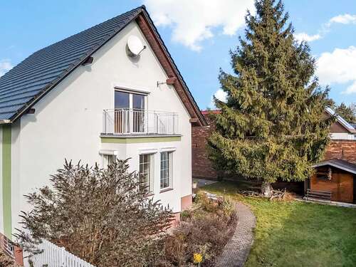 Foto - Haus zum Kaufen in Nietleben 369.000,00 € 140 m²