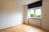 Schlafzimmer 2 - 3 Zimmer Etagenwohnung in Trier