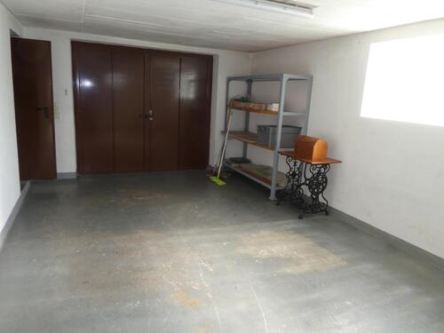 Garage 1 - 