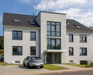 Attraktive Dachgeschoßwohnung mit herrlichem Blick ins Grüne in Trier-Irsch