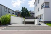 Zufahrt - Doppelparker mit 2 Parkplätzen in der Nähe der Paulinskirche - Tiefgarage