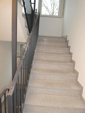 Treppenhaus - Etagenwohnung mit 84,31 m² in Bonn zum Kaufen