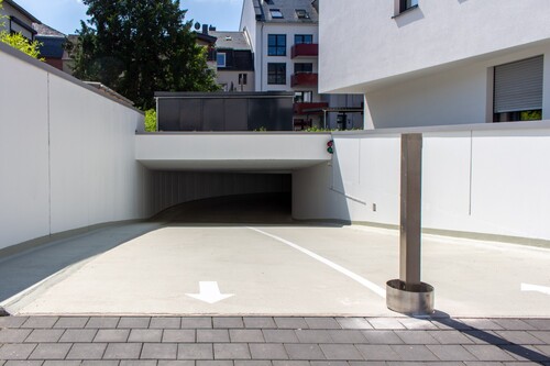 Zufahrt - Tiefgaragenstellplatz zur Miete in Trier