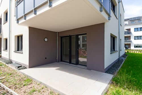 Terrasse 1 - Moderne helle Wohnung mit Garten im KFW 40 Energiesparhaus in Top Wohnlage Trier