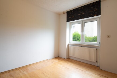 Schlafzimmer 2 - 3 Zimmer Etagenwohnung in Trier