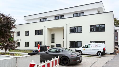 V Ansicht 2 - Moderne helle Wohnung mit Garten im KFW 40 Energiesparhaus in Top Wohnlage Trier