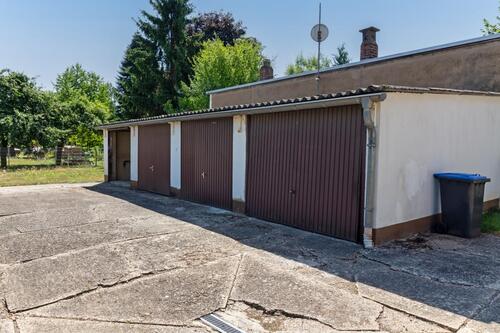 Garage - 